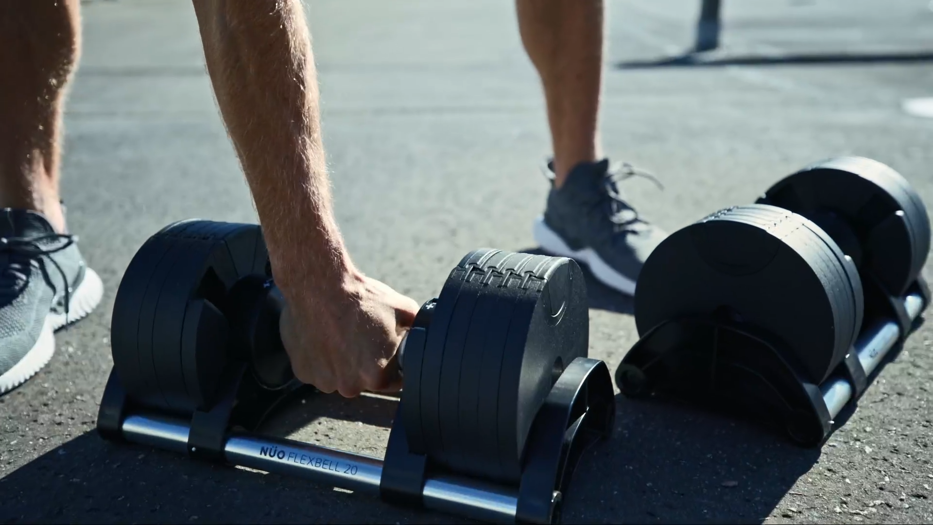 5 Best Adjustable Dumbbells for Small Apartments